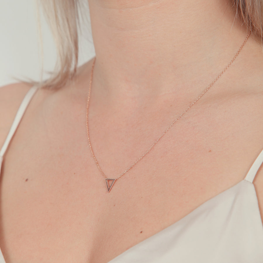 prysm-necklace-callie-rose-gold-montreal-canada