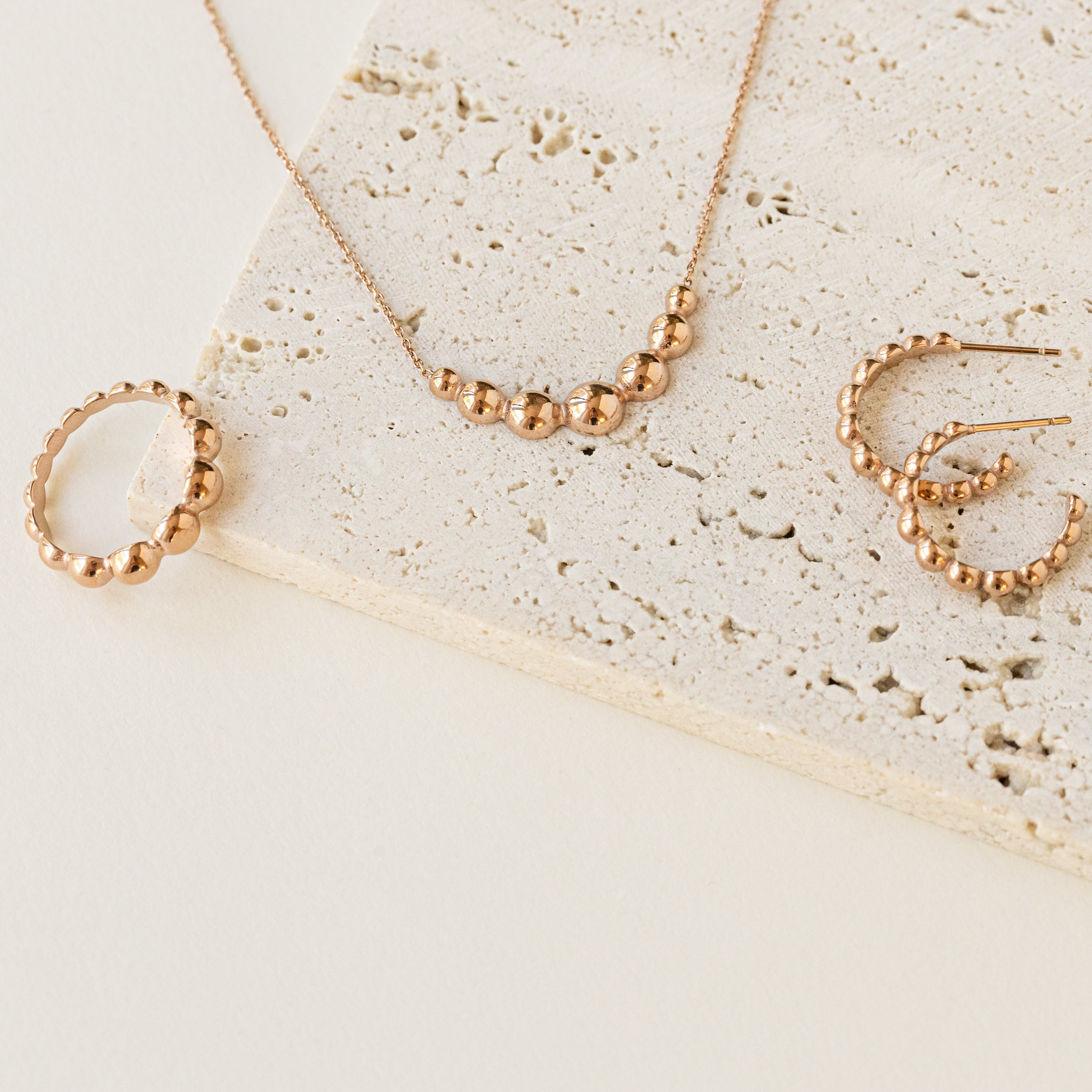 Web-Prysm-Cleo-Collier-Necklace-rose-gold-bijoux-jewelry-montreal-quebec-canada-cadeau-gift-femme-women-minimalist-delicate-delicat-tendance-trendy-bubble