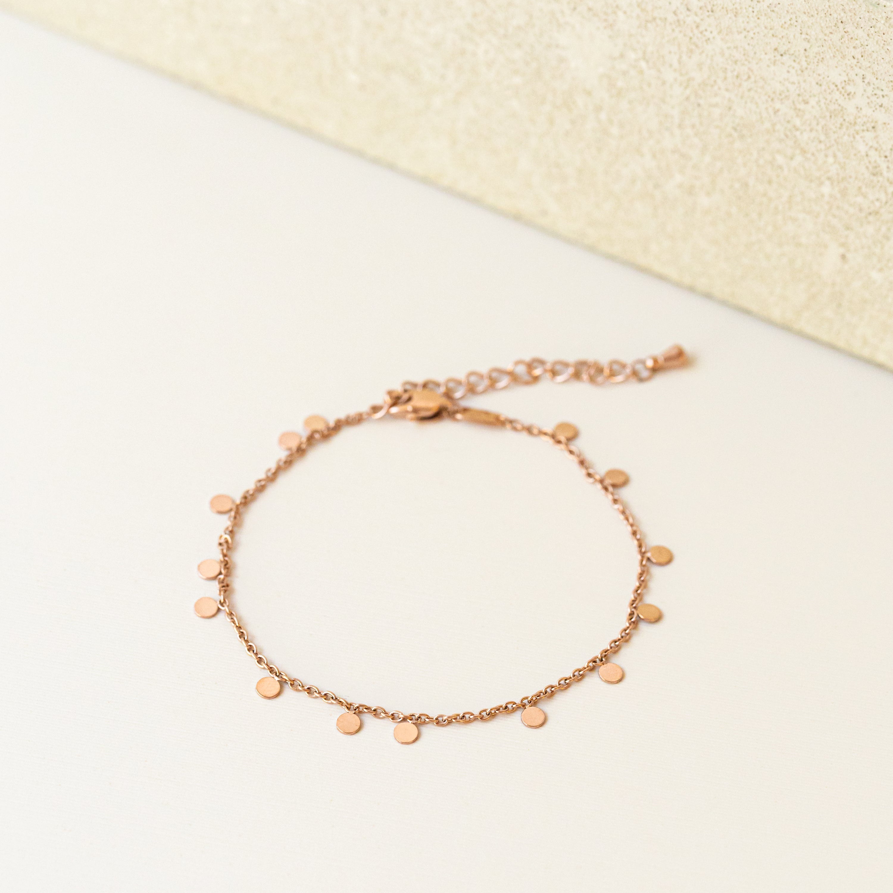 Prysm-Siena-Bracelets-rose-gold-bijoux-jewelry-montreal-quebec-canada-cadeau-gift-femme-women-minimalist-delicate-delicat-tendance-trendy