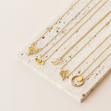 Web-Prysm-moon-Necklace-Collier-doré-gold-bijoux-jewelry-montreal-quebec-canada-cadeau-gift-femme-women-minimalist-delicate-delicat-tendance-trendy