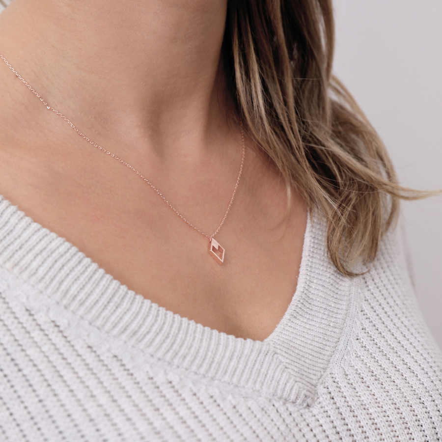 prysm-necklace-denisa-rose-gold-montreal-canada