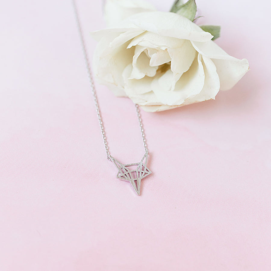 prysm-necklace-ella-silver-montreal-canada