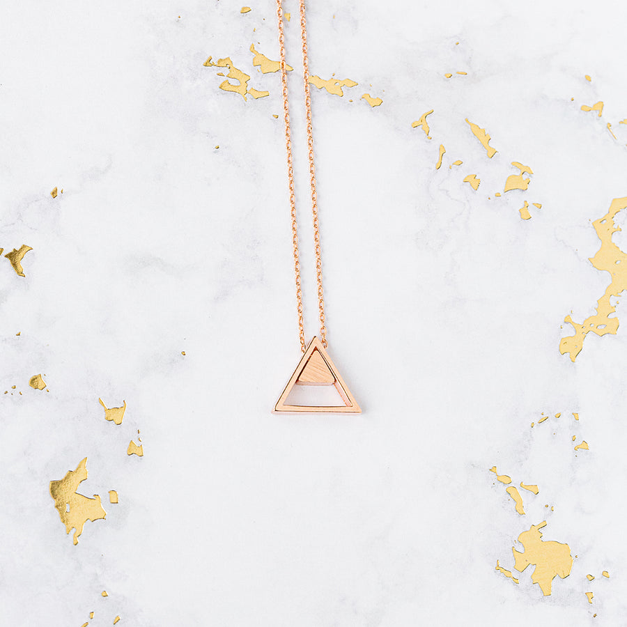 prysm-necklace-luna-rose-gold-montreal-canada