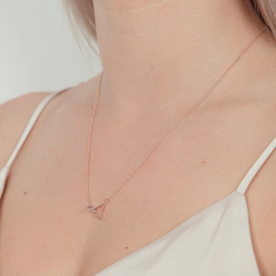 prysm-necklace-faith-rose-gold-montreal-canada